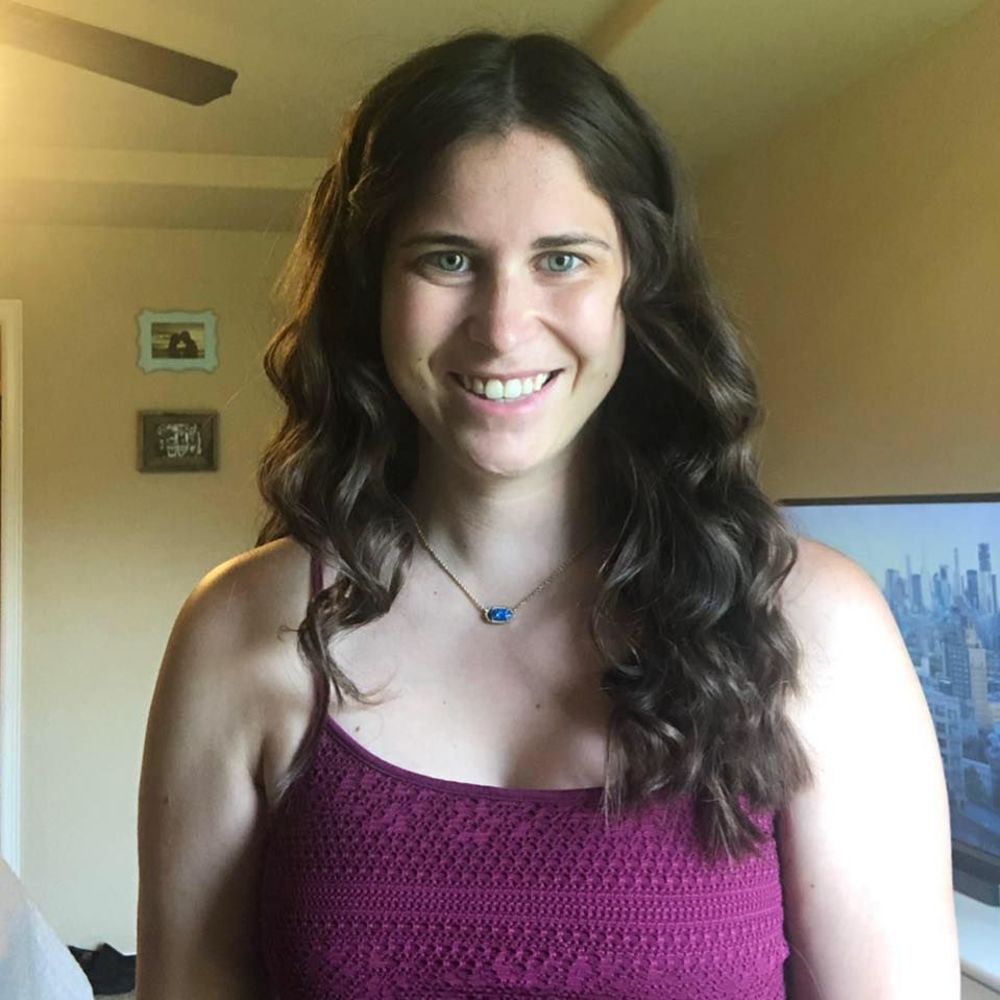 Meet your Posher, Lainie